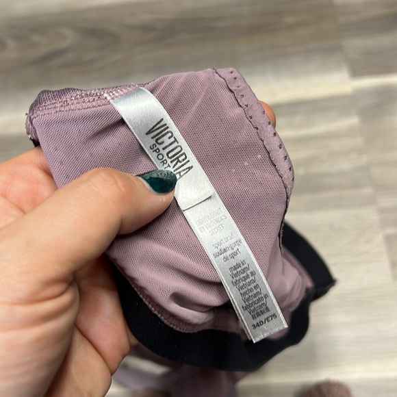 Victorias Secret sport athletic bra size 34D - Picture 6 of 6